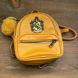 Hufflepuff™ Crest Mini Backpack from Universal Studios - Brand New